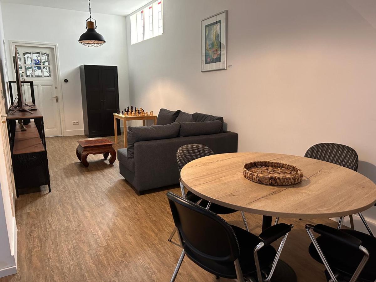 Artistic Independent Apartment, City Centre דורדרכט מראה חיצוני תמונה